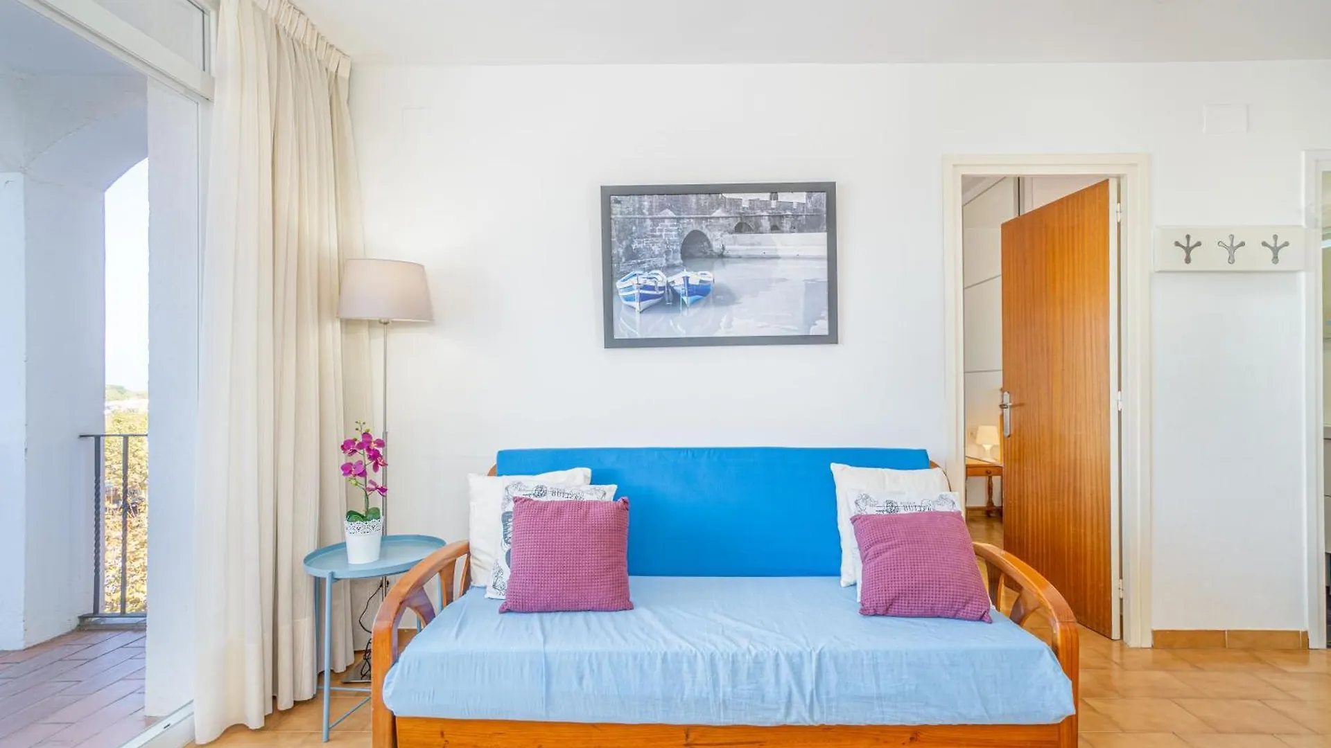 Basic Comfort Apartment Gran Reserva 0103 Empuriabrava 0*,  Spain