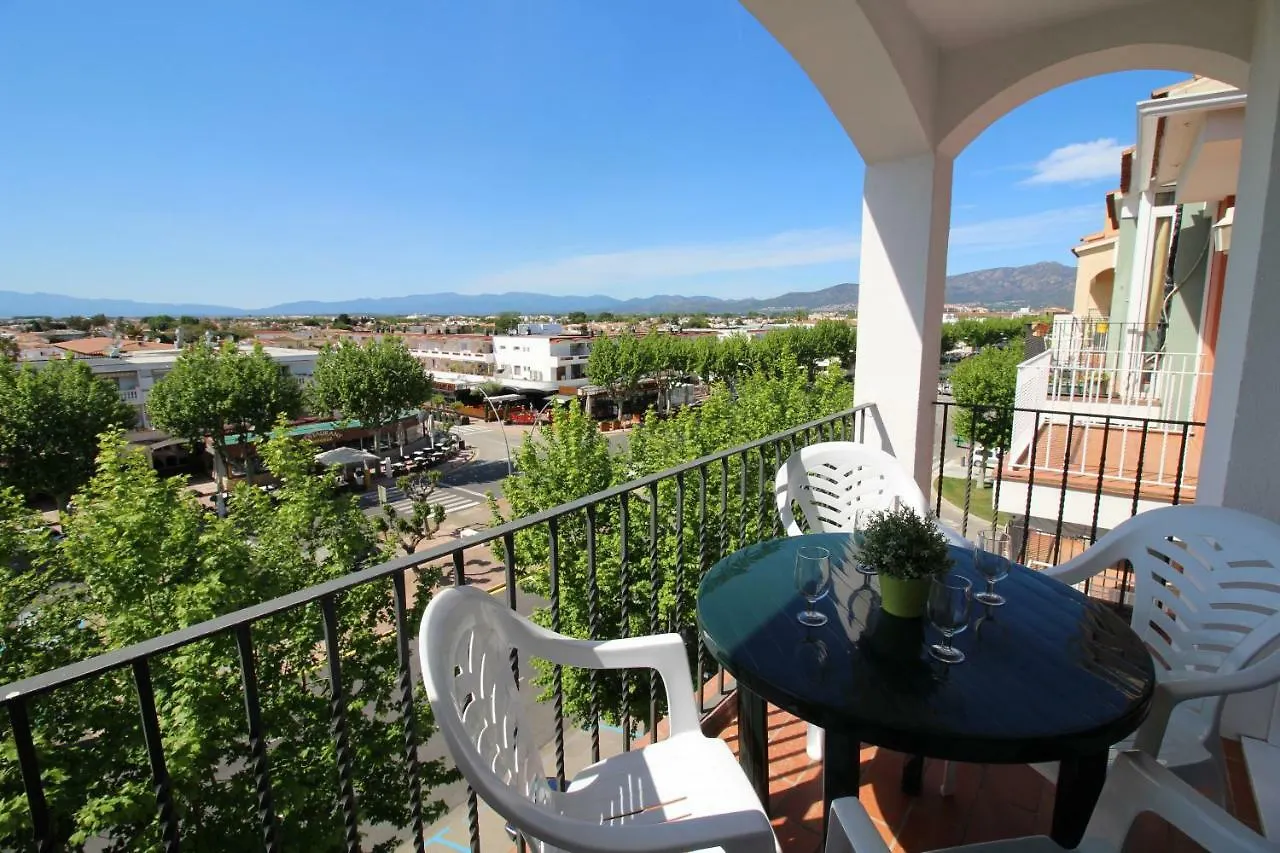 Basic Comfort Apartment Gran Reserva 0103 Empuriabrava